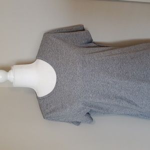 🟦 Gap Favorite Streatch T NWOT